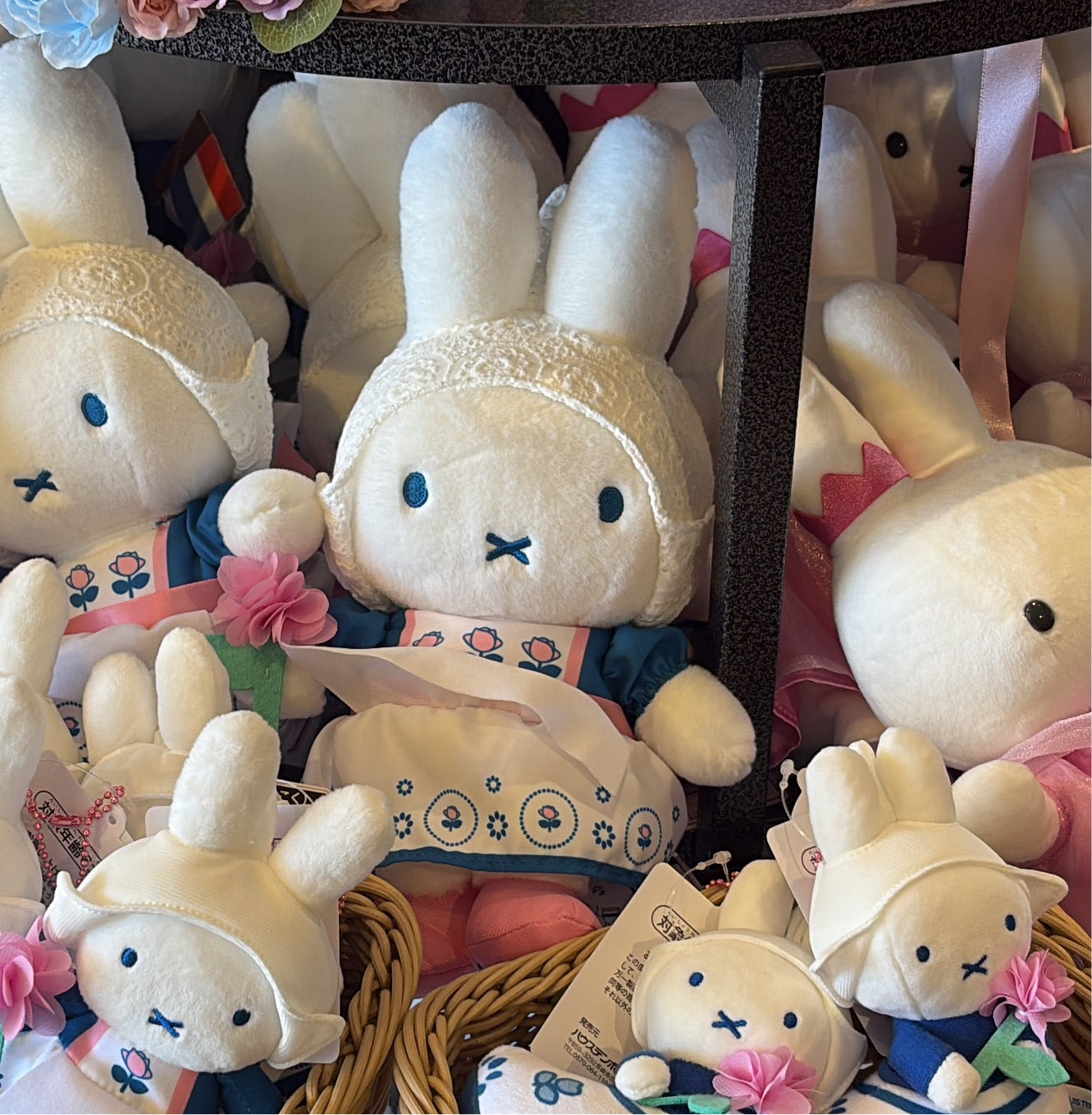 MIFFY 豪斯登堡限定 荷蘭民族服大公仔
