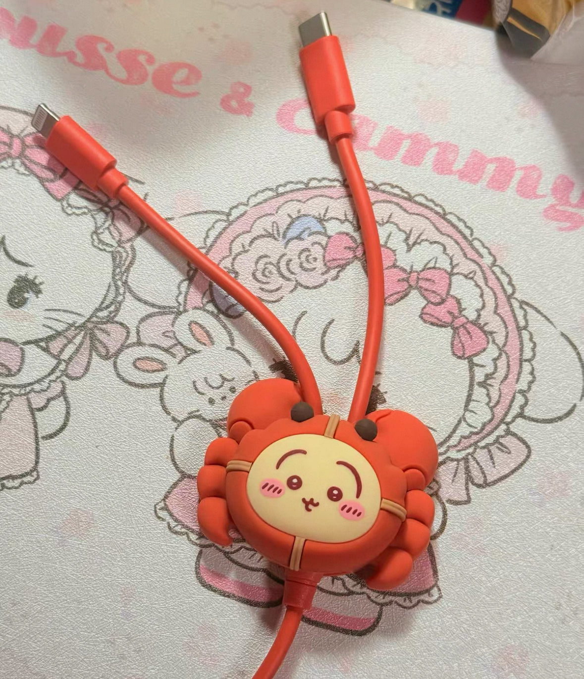 Chiikawa 上海限定 大閘蟹數據充電線(USB-C & Lightning)