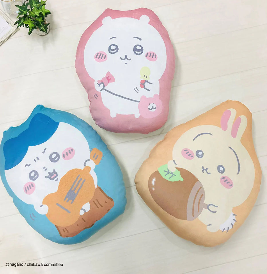 Chikawa 小可愛出遊攬枕腰枕咕𠱸Cushion