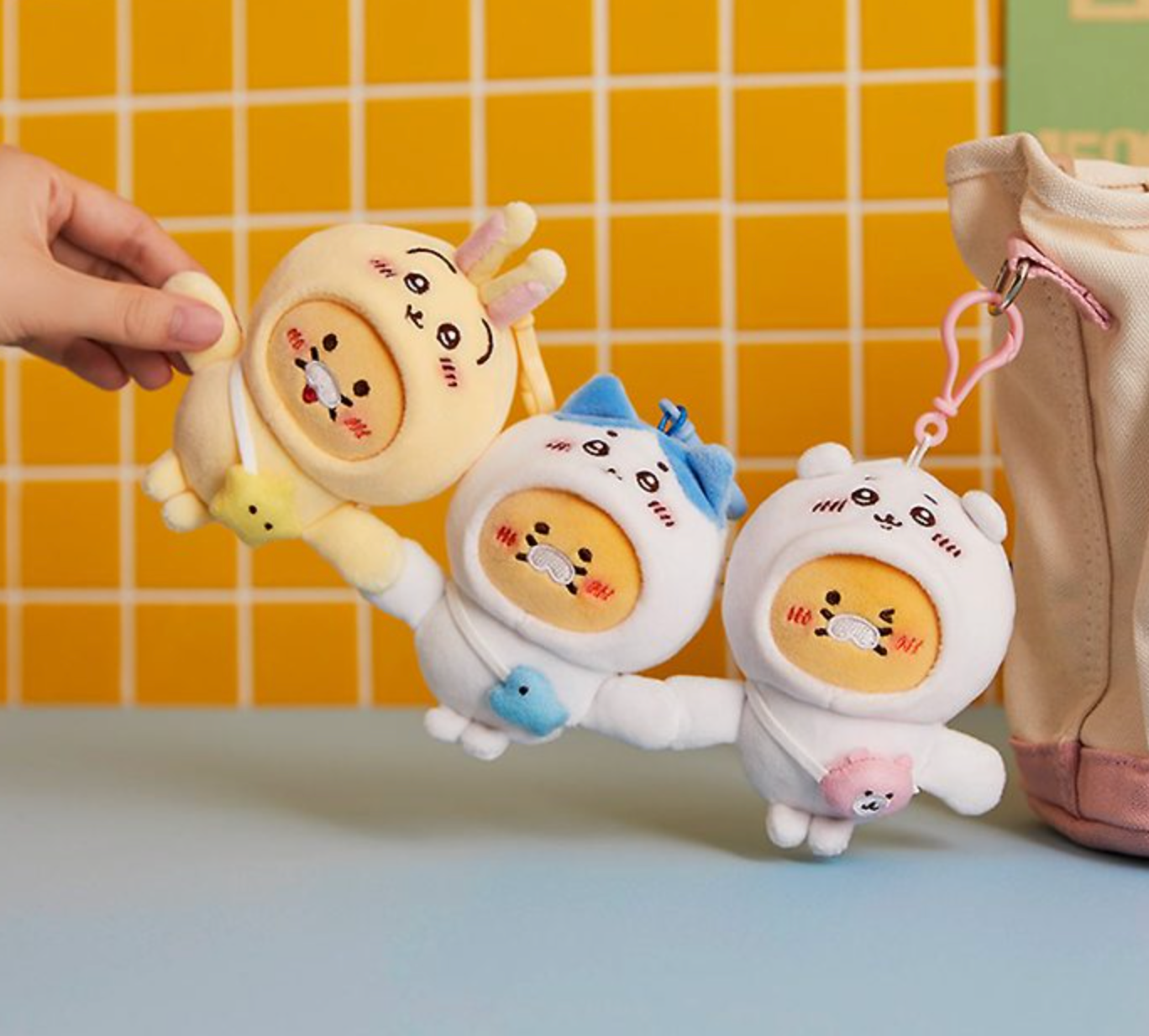 Kakao Friends x Chiikawa 手牽手磁石公仔鎖匙扣
