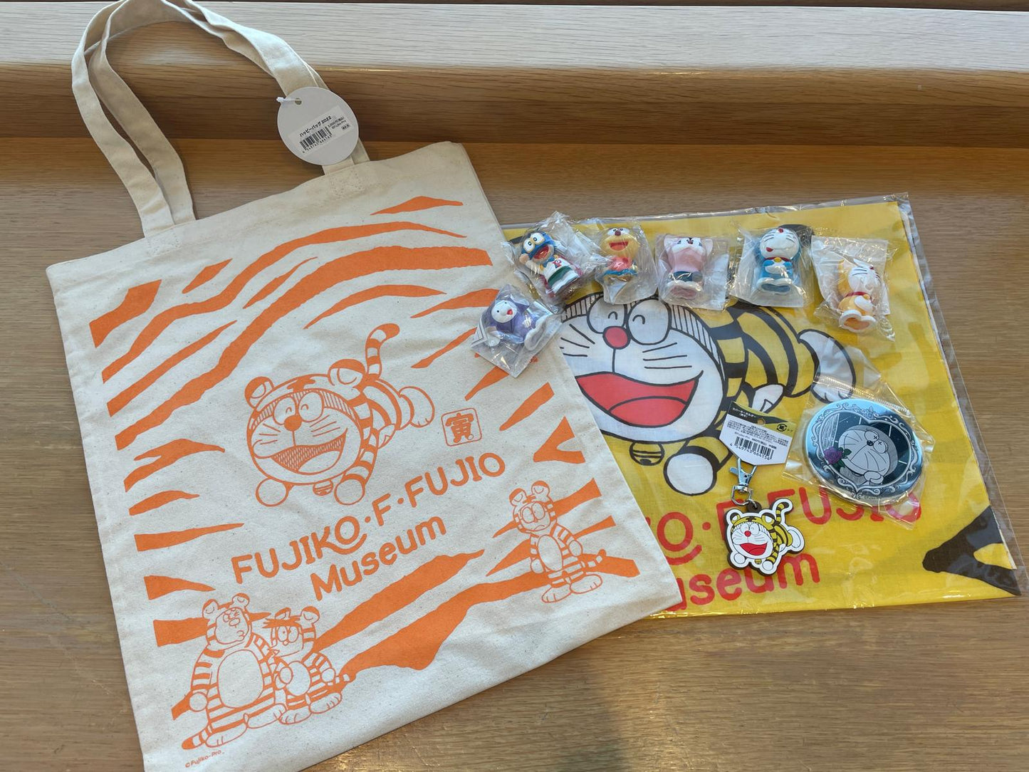 不二雄館 多啦a夢福袋