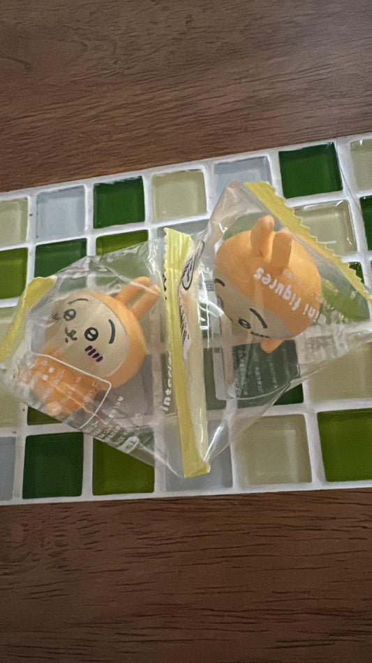 Chiikawa 睡衣兔小模型