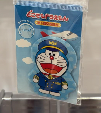 多啦a夢北海道機場限定襟章