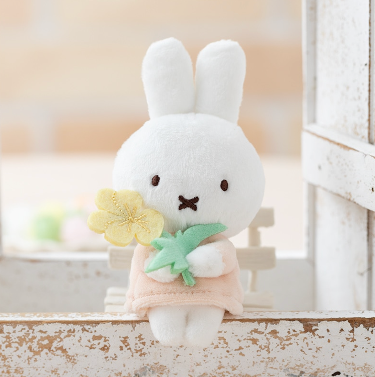 Miffy Flower 坐坐款Tulip Rose 公仔