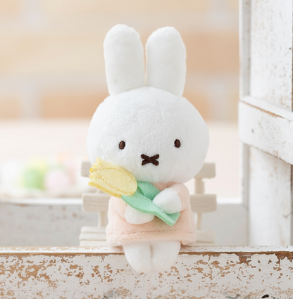 Miffy Flower 坐坐款Tulip Rose 公仔