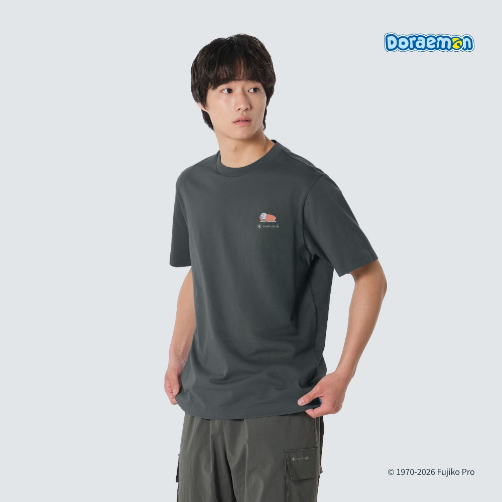 多啦A夢 x Snow Peak 韓國限定成人T-Shirt 訓睡袋款