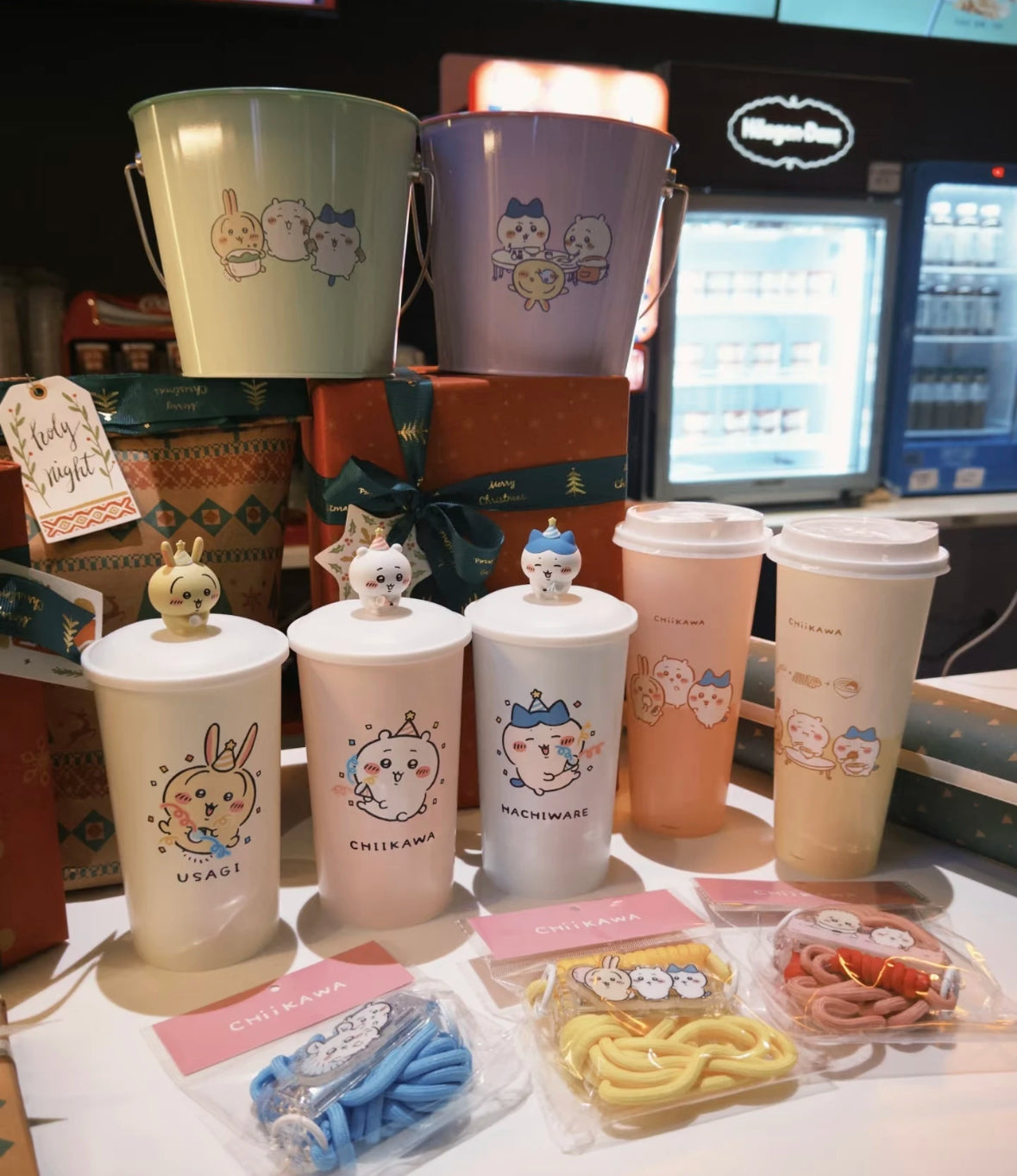 Chiikawa 內地戲院限定周邊 變色Topper杯連吸管
