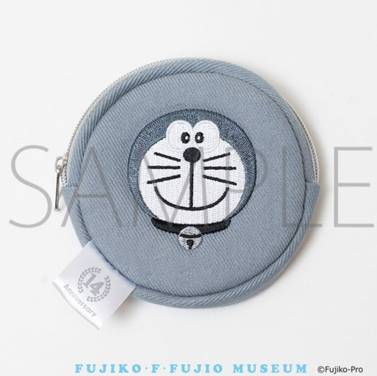 不二雄館限定 多啦A夢刺繡章牛仔布Pouch