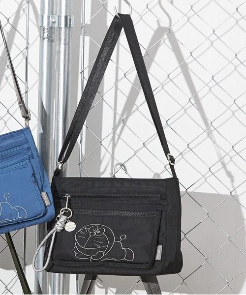 Sacbar 多啦A夢攤地大斜孭袋