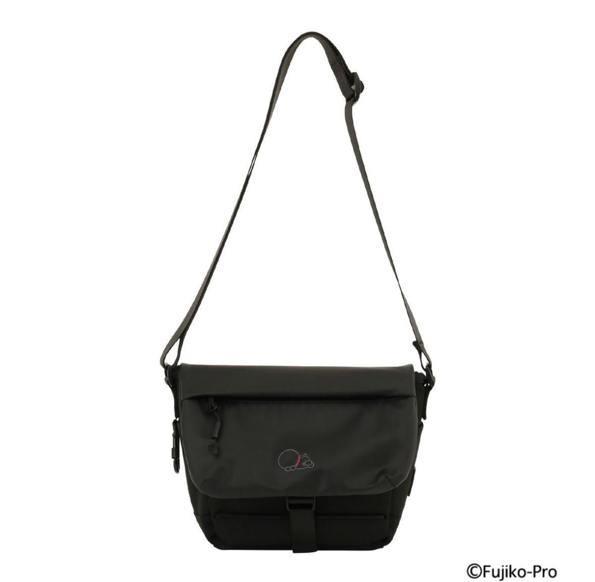 Sacbar 多啦A夢攤地型格細單肩包