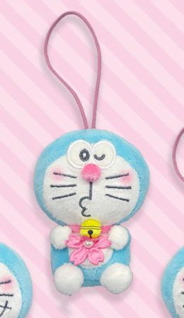 多啦A夢櫻花嘟咀公仔掛飾