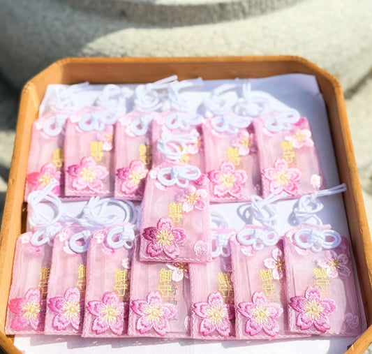 花巻総鎮守 鳥谷崎神社 開運櫻花御守