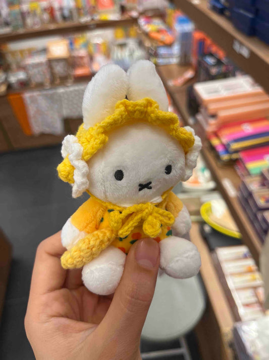 Miffy 濟州島限定 花花帽公仔掛飾