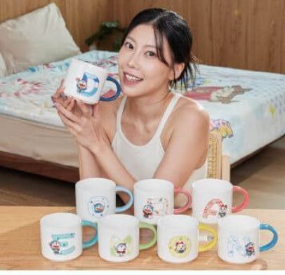 (需另補運費) 台灣7-11 限定 多啦A夢隨機款字母杯480ml