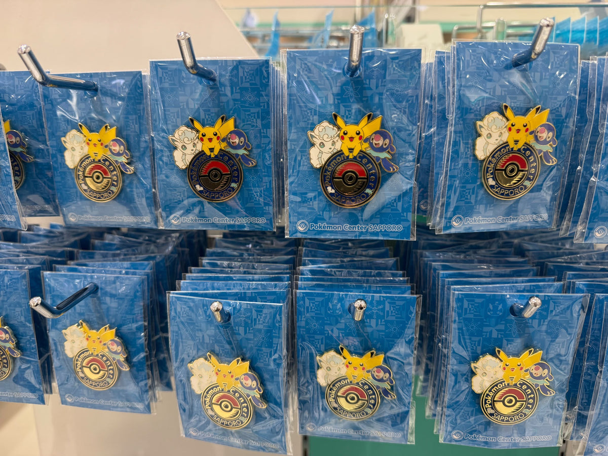 Pokemon Center 札幌限定襟章
