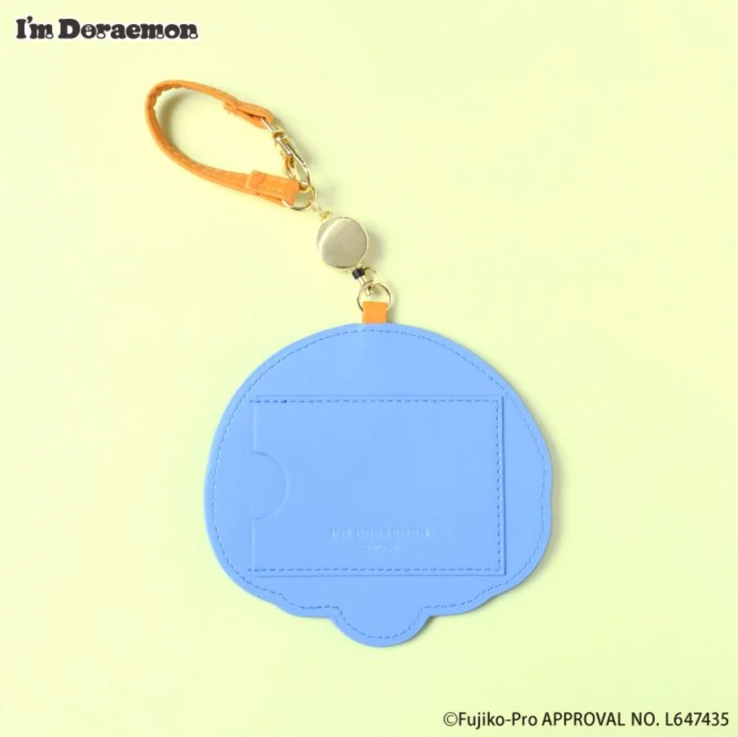 Flowering x Doraemon die-cut Pass Case
