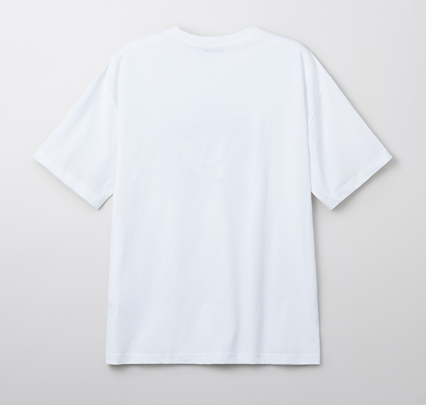 Chiikawa x Spao T-shirt 小八