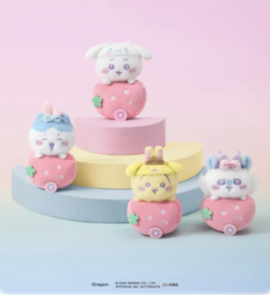 Chiikawa x Sanrio Miniso 草莓車車毛絨掛飾