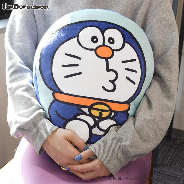 Flowering 多啦A夢Cushion
